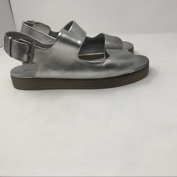 Marséll Silver Platform Buckle Sandals - Picture 4 of 8